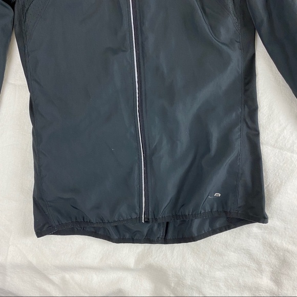 Champion Black Windbreaker Women’s Size small - Picture 9 of 14
